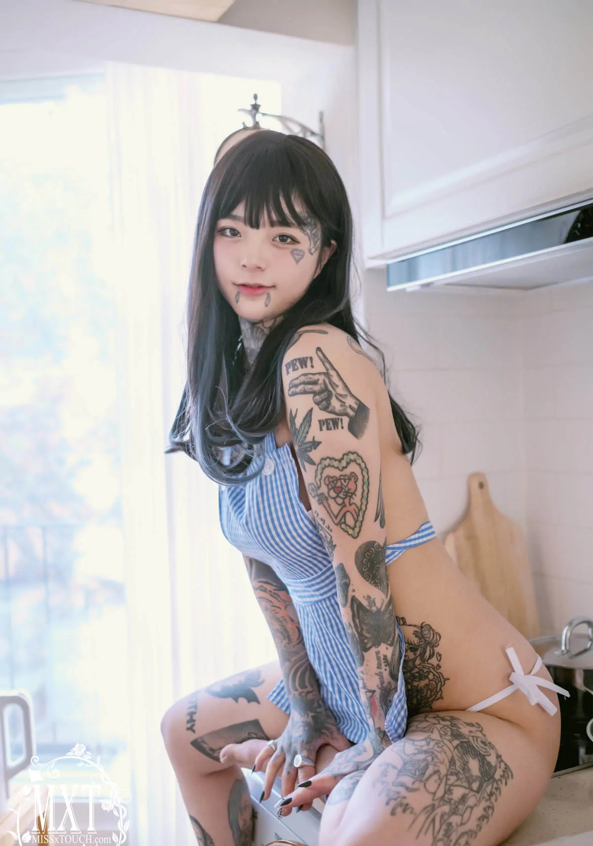 001.[MISS_TOUCH]_Miss_x_DOROTHY_Vol.14__007