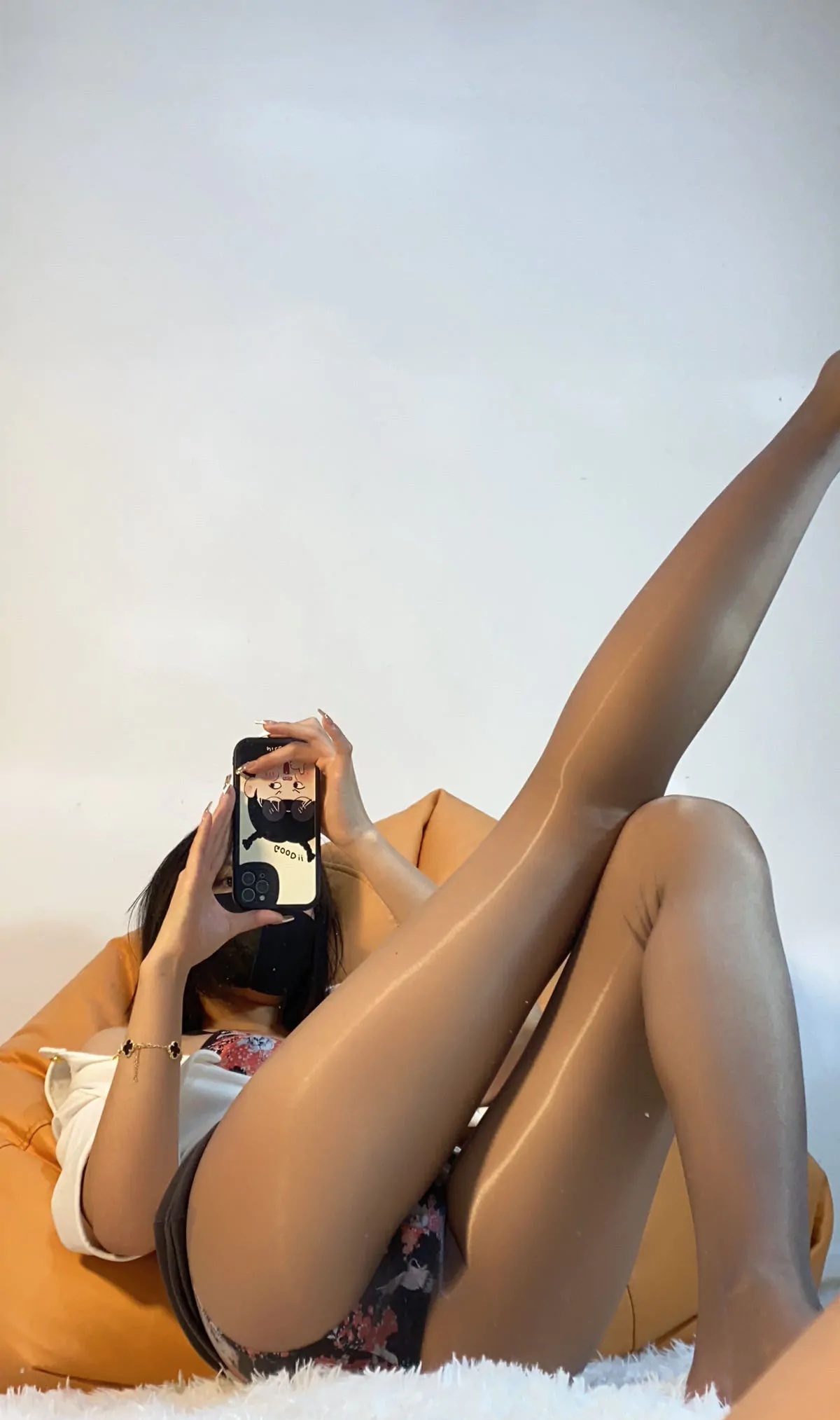 001.徐绾绾yyyy-微密圈系列图片-第一部分[368P]_0057