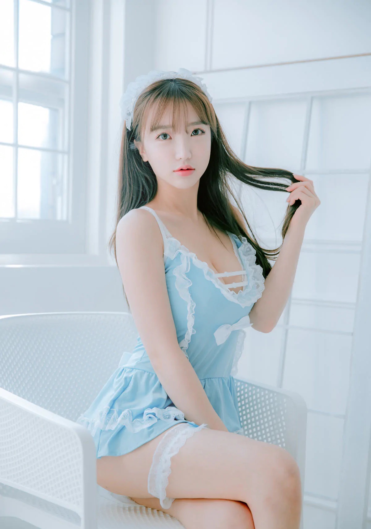 013.[JOApictures]_YeEun_(손예은)__JOA_20._APR_Vol.1_[89P1.03G]_C_(23)