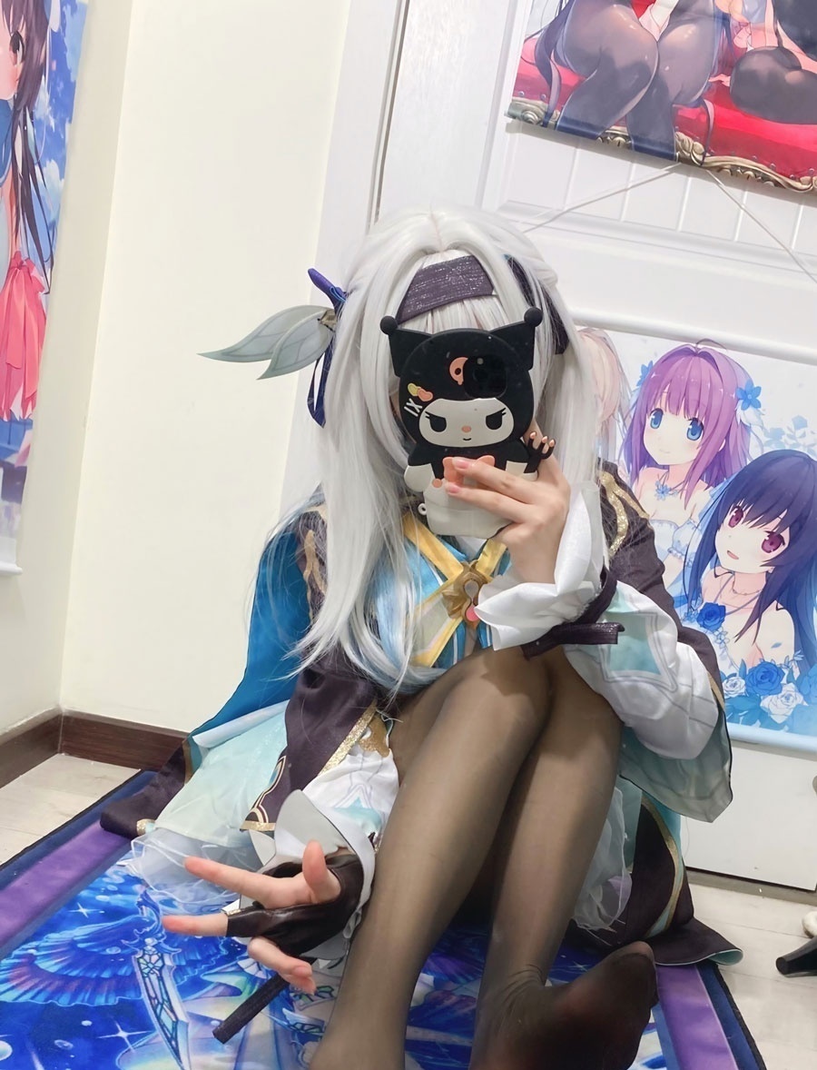 白栎Shirly COSPLAY写真图片包合集[29套][持续更新]