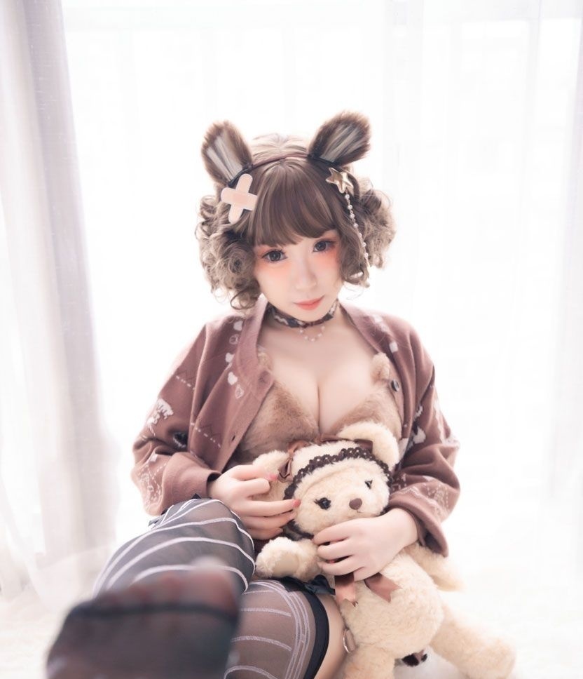 胡桃猫COSPLAY写真图片包合集[39套][持续更新]