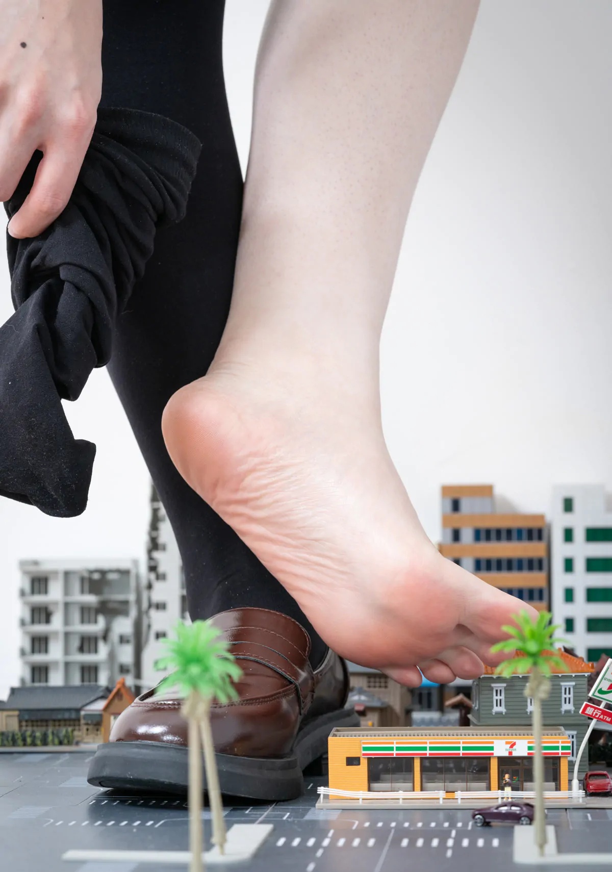 Salome-Giantess-8000PX-Solexight-57