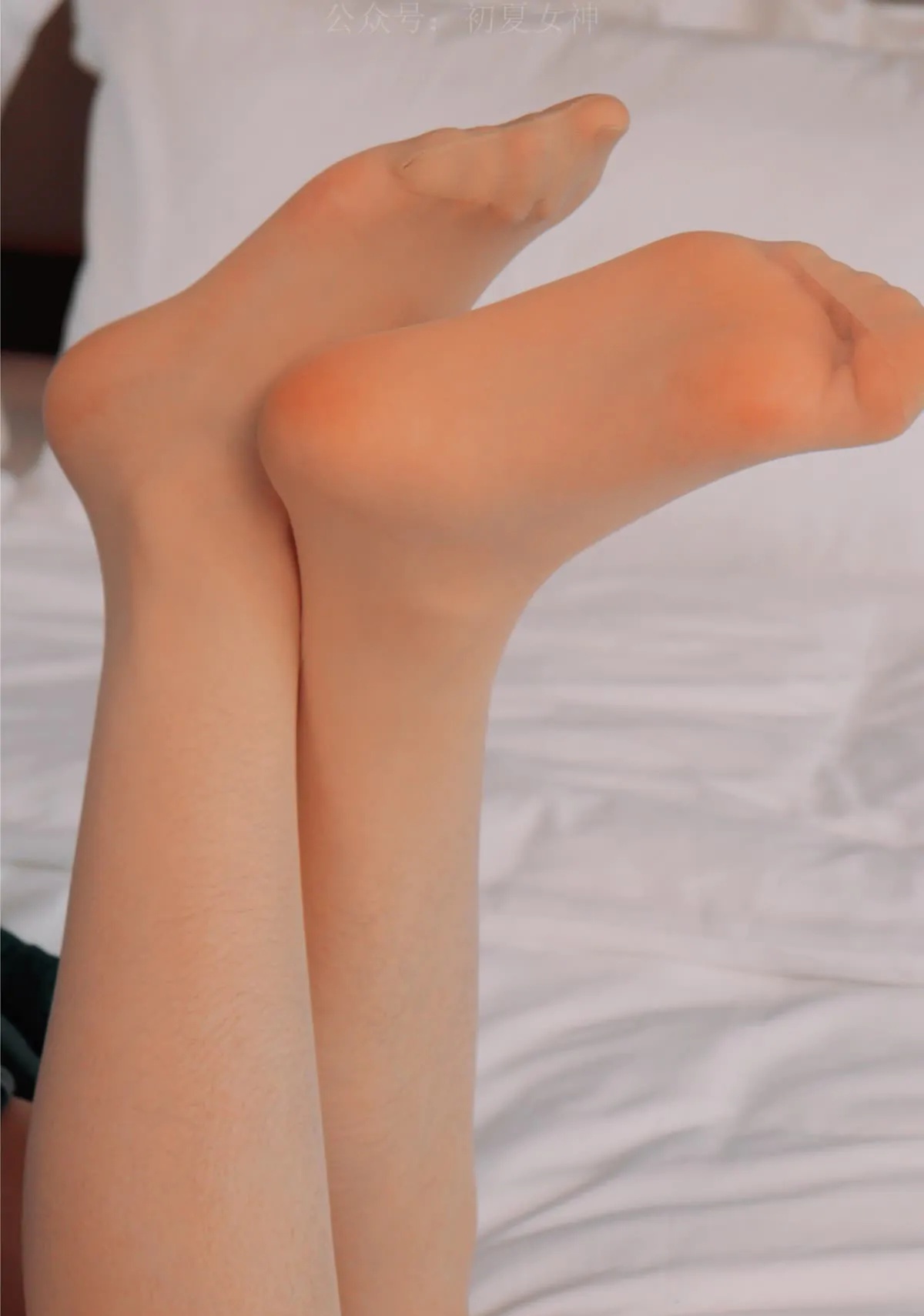 初夏女神_沙沙_牛仔M码长裙搭小黑皮鞋_0028