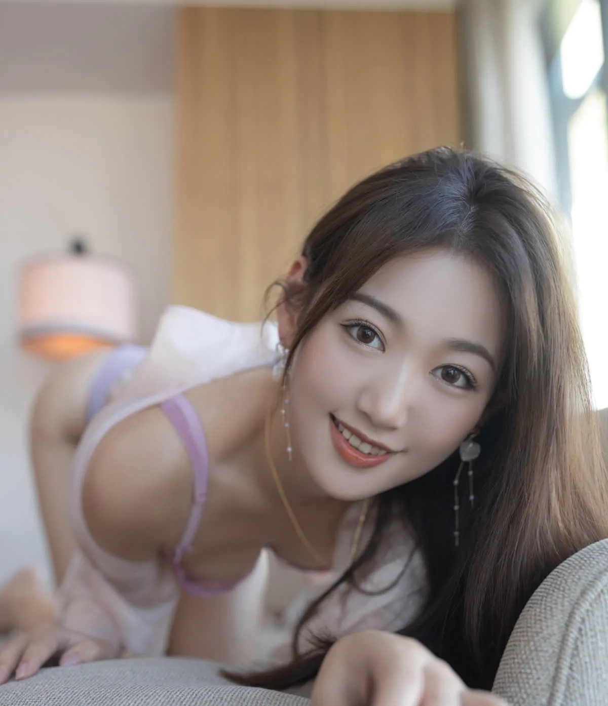 唐安琪_内购无水印_紫色内衣配超薄黑丝_0089