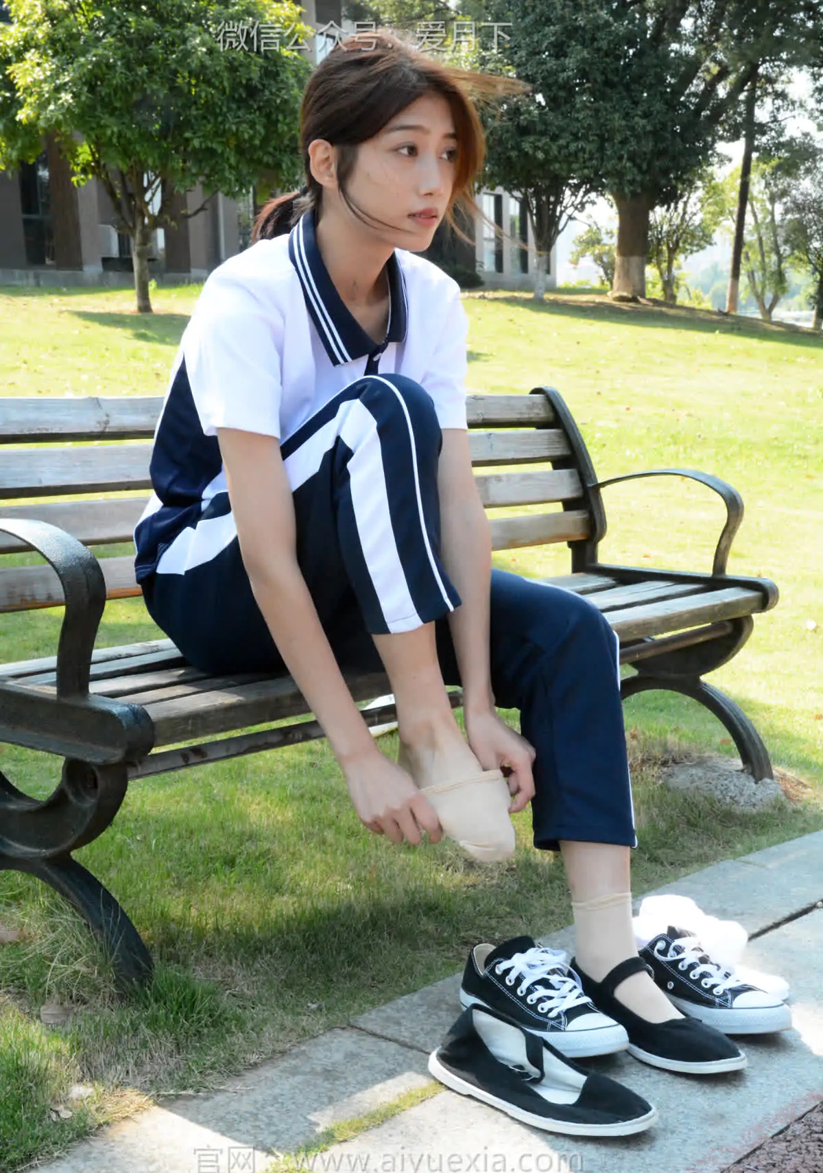 月下摄影_NO.004_秀秀~浅发校服_其实我喜欢酷酷的，今天第一期被安排了校服！_0017