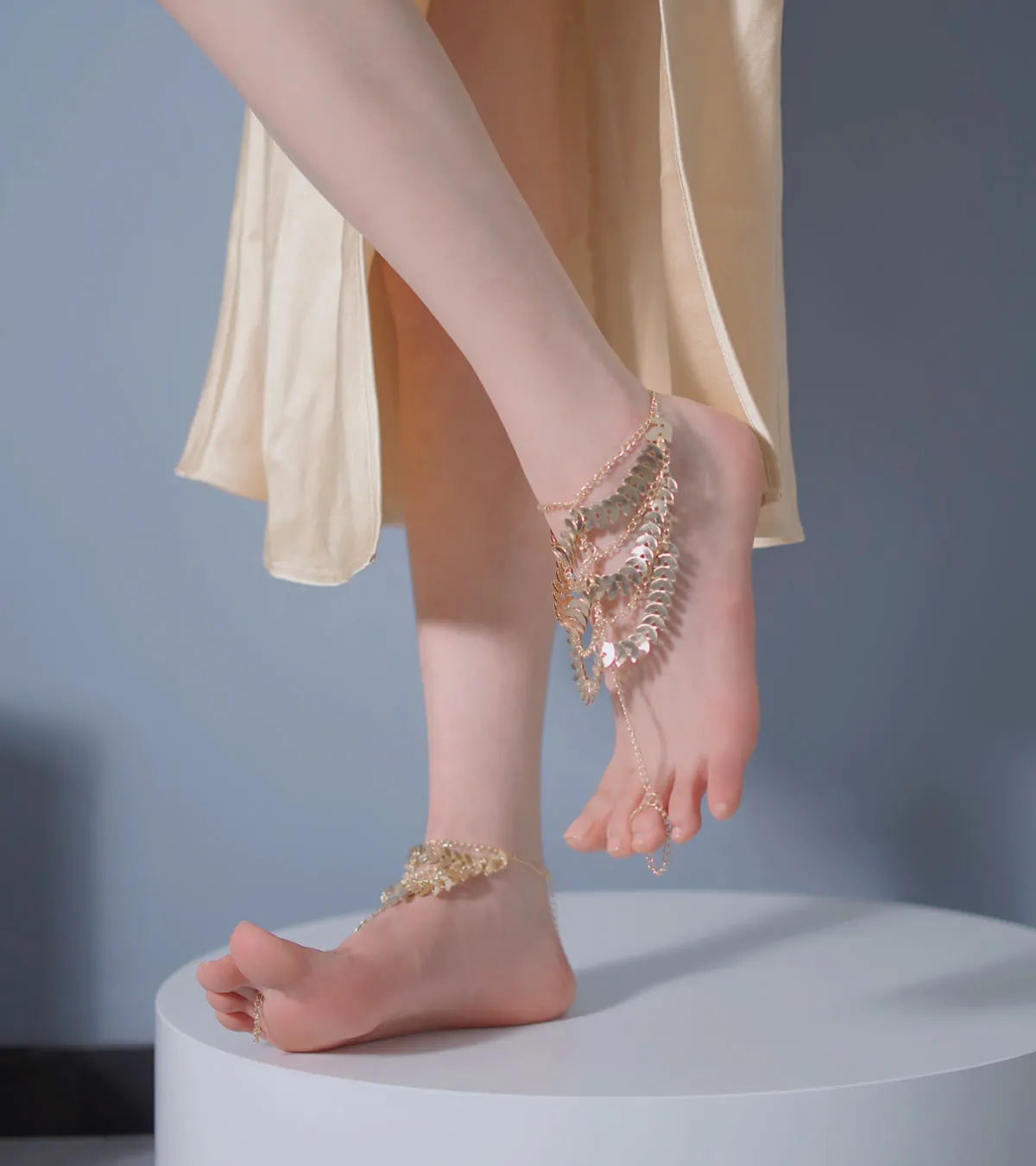 禅院熏_金色礼服脚链_0006