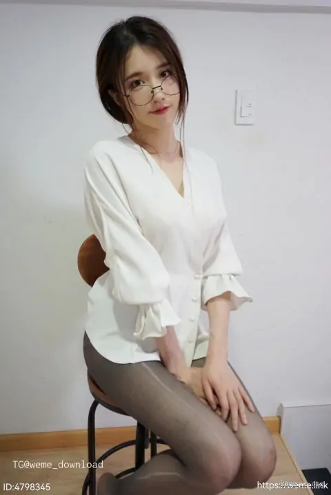 轩子巨二兔(轩子巨2兔) – 微密圈套图&视频[26套-2026.1]-妍画集