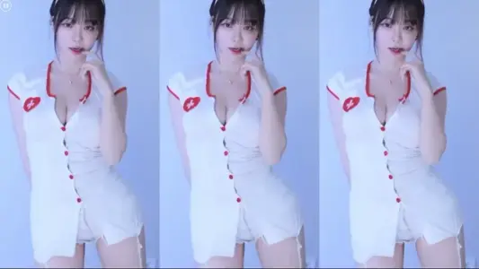 [Korean BJ] smmms2002 2025-12-03-秀人网