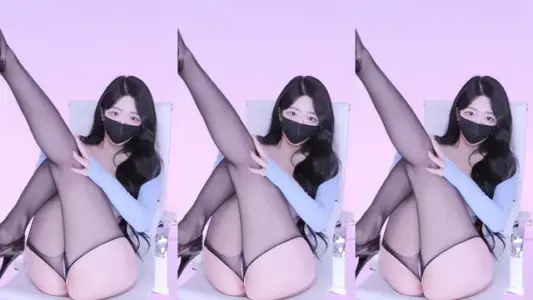 [Korean BJ] o111na 2025-11-08-秀人网