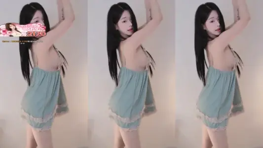 [Korean BJ] 0qqqq0q 2025-12-10-秀人网