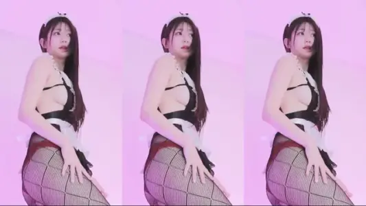 [Korean BJ] gom8212 2025-12-21-秀人网