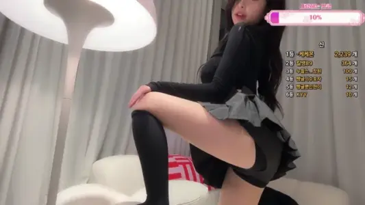 [Korean BJ] flower1023 2026-04-03-秀人网