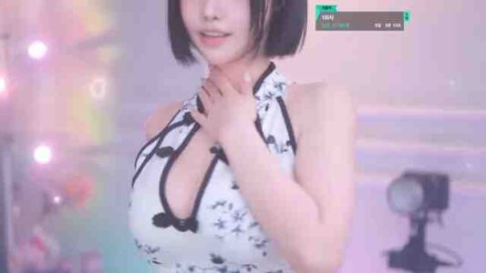 [Korean BJ] dlswldus107 2026-05-13-秀人网